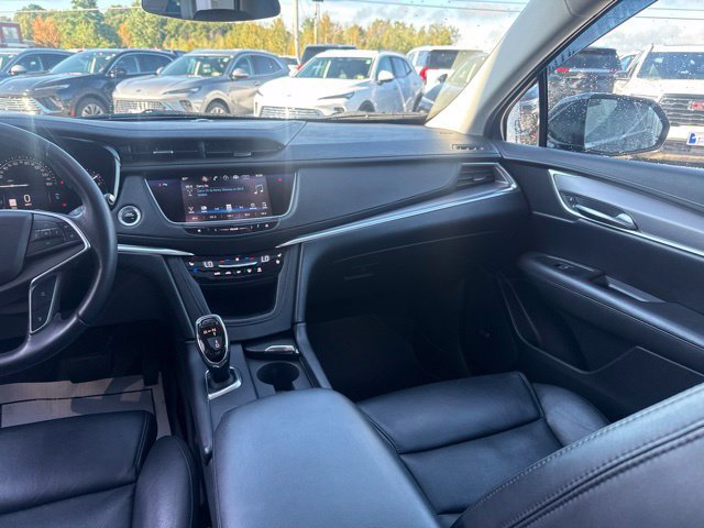 Certified 2017 Cadillac XT5 Premium Luxury AWD/4WD image 27