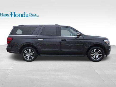 Used 2024 Ford Expedition Max Limited image 16