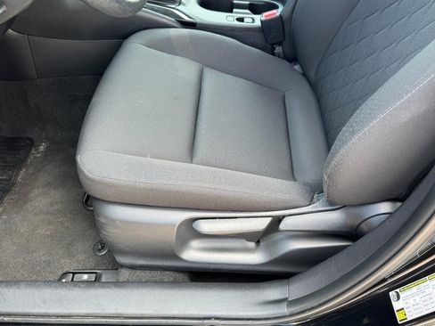 Used 2024 Toyota Corolla LE FWD image 24