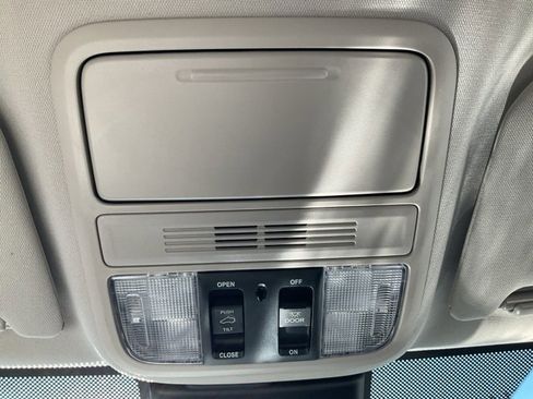 New 2026 Honda Odyssey Elite image 19