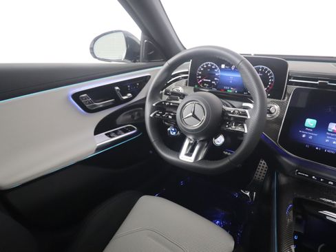 New 2026 Mercedes-Benz E 53 AMG e 4MATIC Sedan image 10