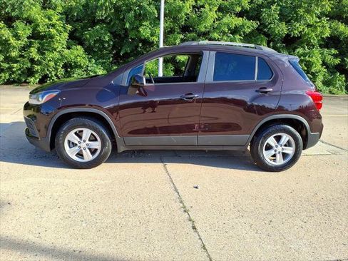 Used 2022 Chevrolet Trax LT AWD/4WD image 4