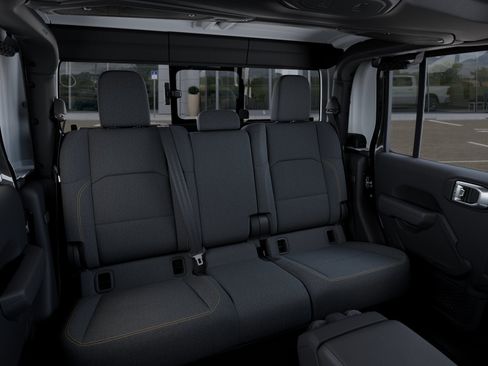 New 2025 Jeep Gladiator Sport AWD/4WD image 24
