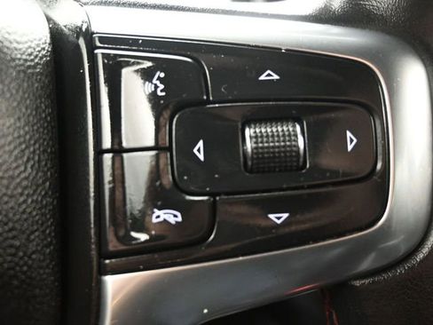 Used 2020 Chevrolet Blazer RS FWD image 29