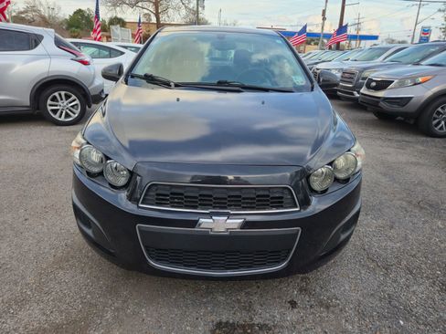 Used 2015 Chevrolet Sonic LS image 3