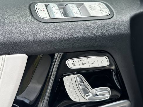 Certified 2022 Mercedes-Benz G 550 image 12