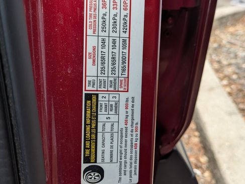 Used 2023 Nissan Rogue S image 22