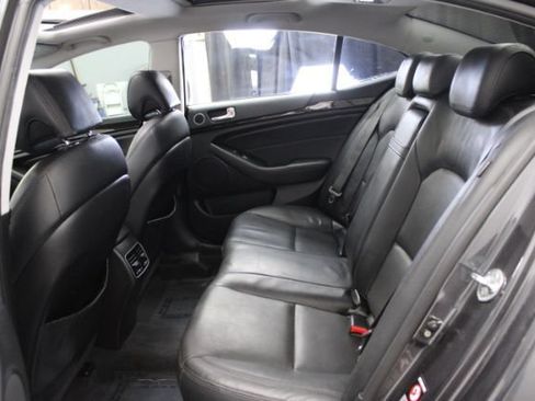 Used 2014 Kia Cadenza Premium w/ Luxury Package FWD image 22