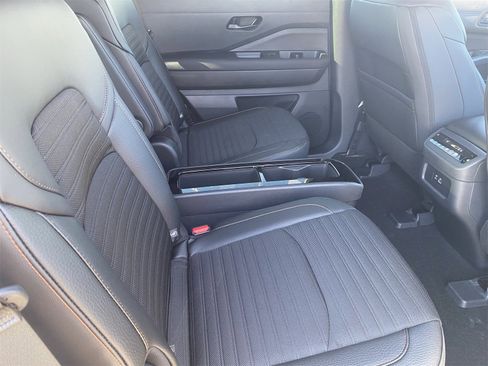 New 2025 Nissan Pathfinder Rock Creek image 14