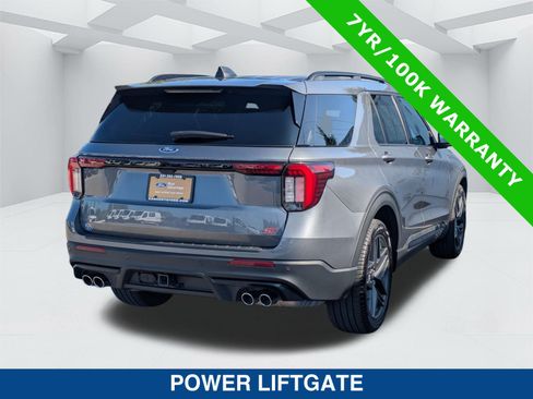 Certified 2025 Ford Explorer ST AWD/4WD image 5