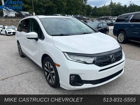 Used 2025 Honda Odyssey EX-L image 2