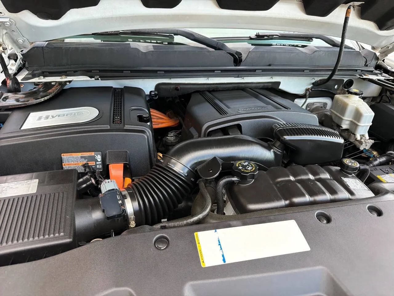 Used 2010 Chevrolet Silverado 1500 2WD Crew Cab Hybrid image 45