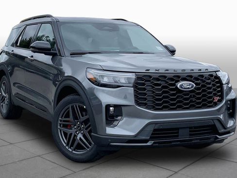 New 2026 Ford Explorer ST RWD image 2