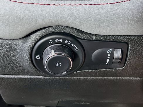 Used 2023 Dodge Durango GT AWD/4WD image 10