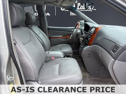 Used 2009 Toyota Sienna XLE Limited FWD image 14