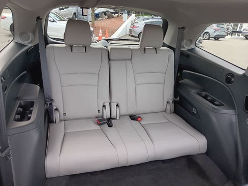 Used 2022 Honda Pilot Touring image 21