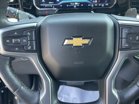 Used 2022 Chevrolet Silverado 1500 LTZ AWD/4WD image 14