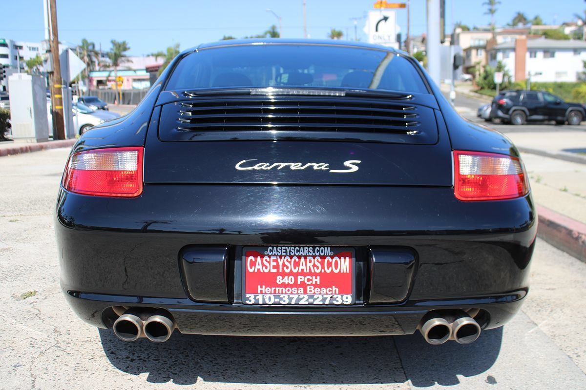 Used 2006 Porsche 911 Carrera S RWD image 5