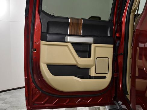 Used 2016 Ford F150 Lariat image 23