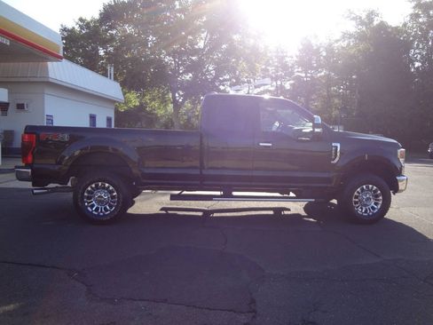 Used 2021 Ford F250 XLT w/ XLT Premium Package AWD/4WD image 5