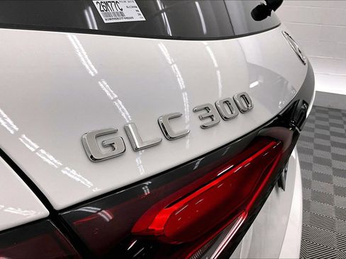 Used 2026 Mercedes-Benz GLC 300 image 31
