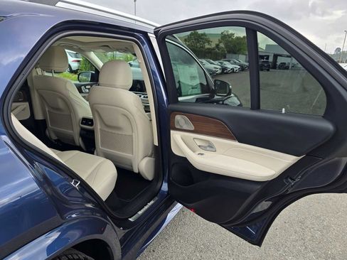 New 2026 Mercedes-Benz GLE 450 4MATIC image 14