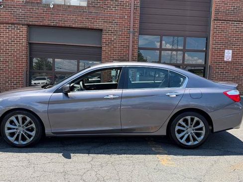 Used 2015 Honda Accord Sport image 6