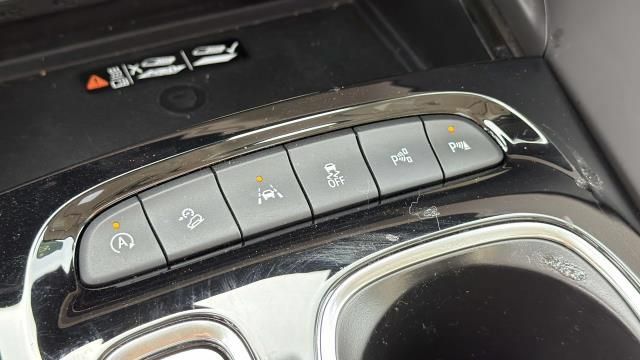 Certified 2023 Buick Envision Avenir AWD/4WD image 22