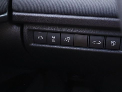 Used 2025 Toyota Camry LE image 20