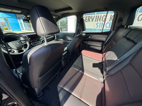 Used 2024 Honda Ridgeline Black Edition image 29