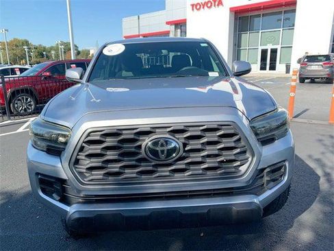 Certified 2021 Toyota Tacoma TRD Off-Road image 3