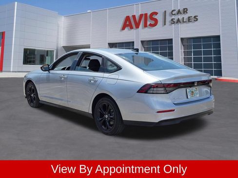 Used 2025 Honda Accord SE image 9