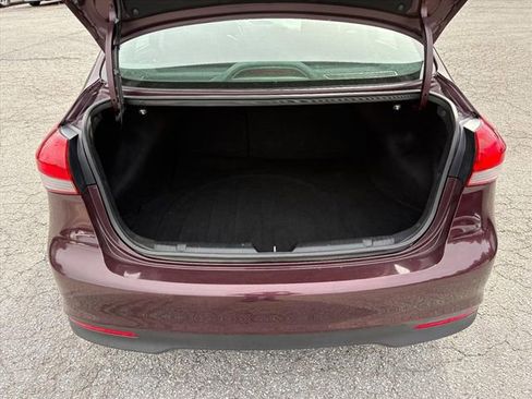 Used 2018 Kia Forte LX image 23