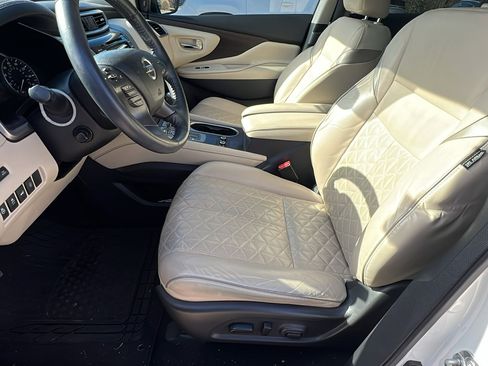 Used 2020 Nissan Murano Platinum image 16
