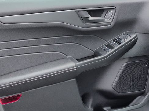 New 2026 Ford Escape Active image 10