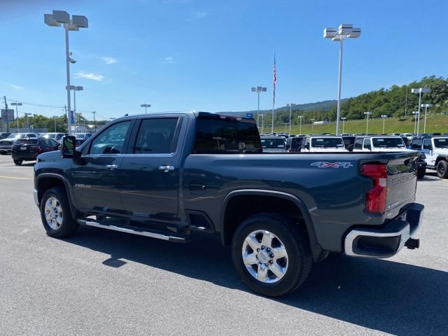 Used 2020 Chevrolet Silverado 2500 LTZ w/ Technology Package AWD/4WD image 3