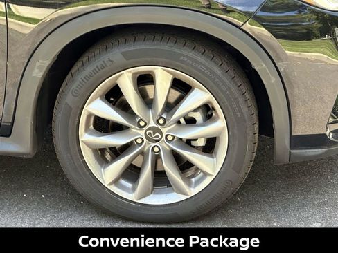 Used 2020 INFINITI QX50 Essential w/ Convenience Package image 12