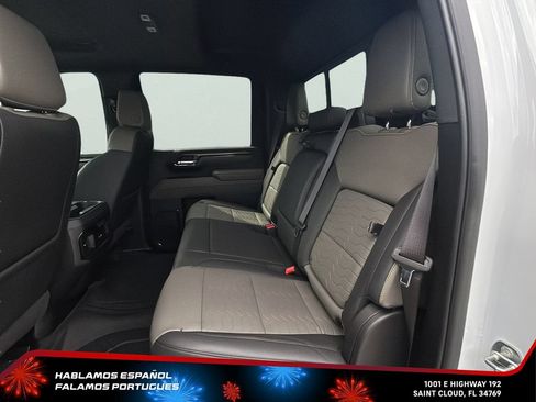 Certified 2024 Chevrolet Silverado 2500 ZR2 w/ Technology Package AWD/4WD image 30