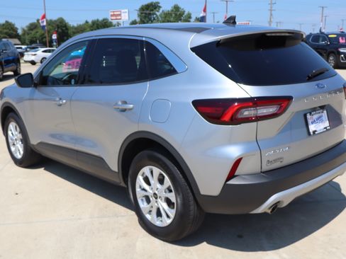Used 2024 Ford Escape Active AWD/4WD image 7