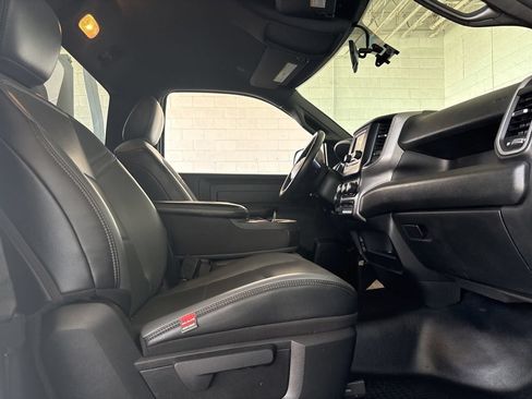 Used 2021 RAM 2500 Tradesman RWD image 16