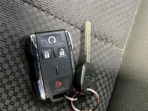 Used 2015 Chevrolet Silverado 1500 LT w/ Rally 2 Edition image 26