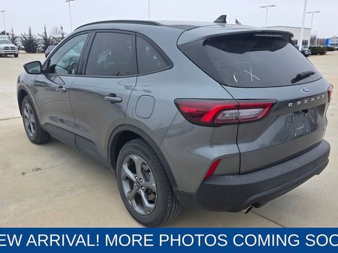 Used 2025 Ford Escape ST-Line image 3