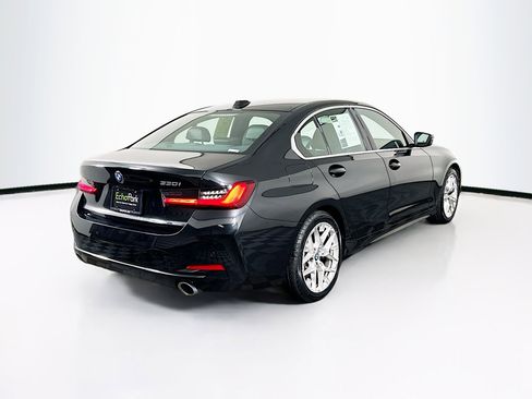 Used 2025 BMW 330i Sedan image 9