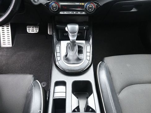 Used 2023 Kia Forte GT-Line w/ GT-Line Premium Package image 13