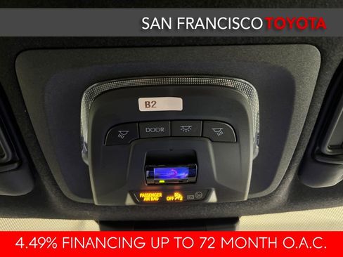 Certified 2025 Toyota Corolla SE image 28