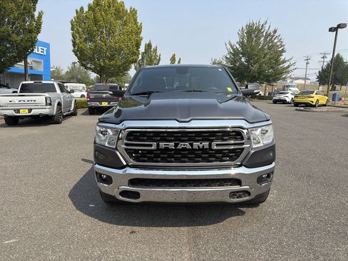 Used 2022 RAM 1500 Big Horn AWD/4WD image 4