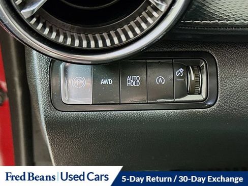 Certified 2026 Chevrolet Equinox LT w/ Safety and Technology Package AWD/4WD image 15