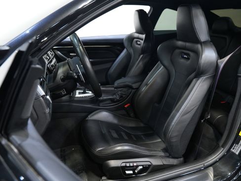 Used 2019 BMW M4 Coupe w/ Competition Package image 26