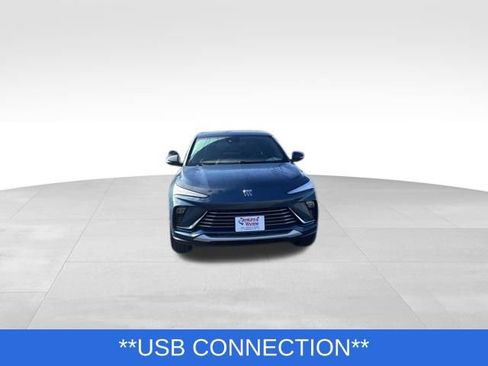 Used 2024 Buick Envista Preferred image 8