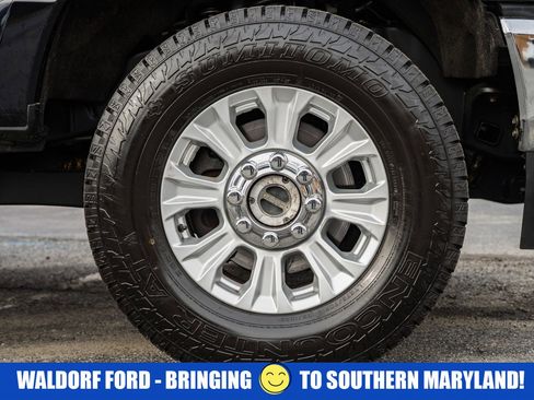 Used 2022 Ford F350 XLT w/ XLT Value Package image 17